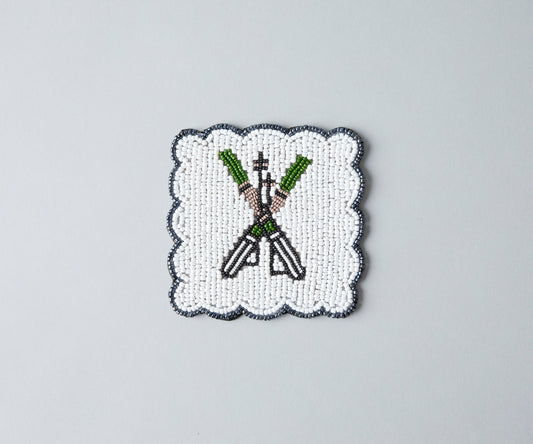 Handmade Beaded Ski Coaster with Pearls – Elegant Black, White, and Green Coaster for Tableware & Home Decor - Tampa Home & Garden Store