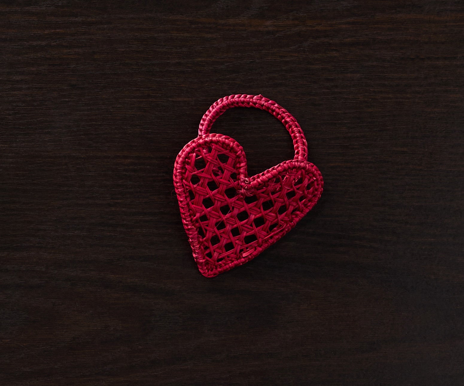 Handwoven Heart Napkin Rings – Set of 4 Palm Napkin Holders - Tampa Home & Garden Store