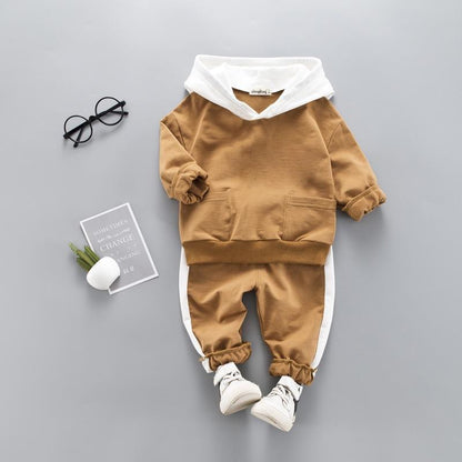 Stevvex baby boy two-piece hoodie and pants set in brown with white hood lining, 2pcs on Tampa Home & Garden Store