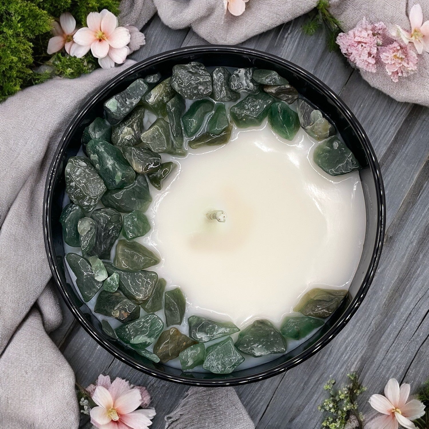 Heart Chakra Crystal Candle with Green Aventurine | Coconut-Soy Wax Candle, 9oz - Tampa Home & Garden Store