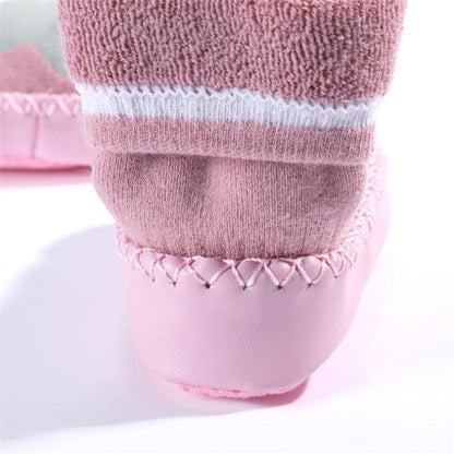 Newborn indoor sock shoes with pink knit sock and rubber sole Stevvex warm cotton socks on Tampa Home & Garden Store