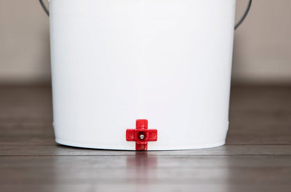 Horizontal Freeze-Free Watering Nipples (buy more, save more) - Tampa Home & Garden Store