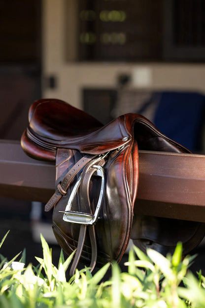 Huntley Equestrian Sedgwick Leather Flat Buckle Stirrup Leathers - Tampa Home & Garden Store