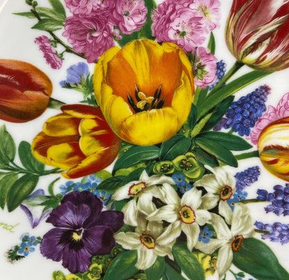 Hutschenreuther Limited Edition Wall Plate: Ursula Band Floral Art, 8" - Tampa Home & Garden Store