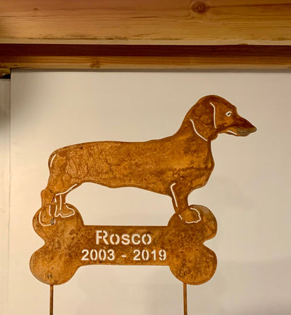 Dachshund lawn ornament rust finish on bone base with white accents Rustica Ornamentals on Tampa Home & Garden Store