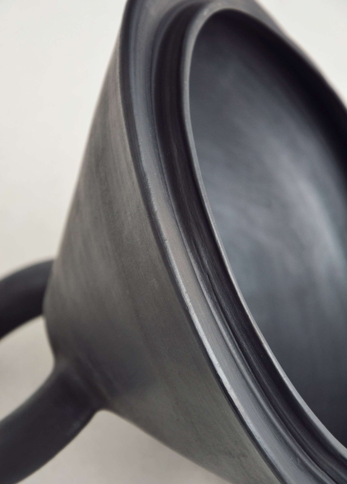 Shallow serving bowl with lid Guculia Shadow, dark gray metal, Creating Comfort decor on Tampa Home & Garden Store