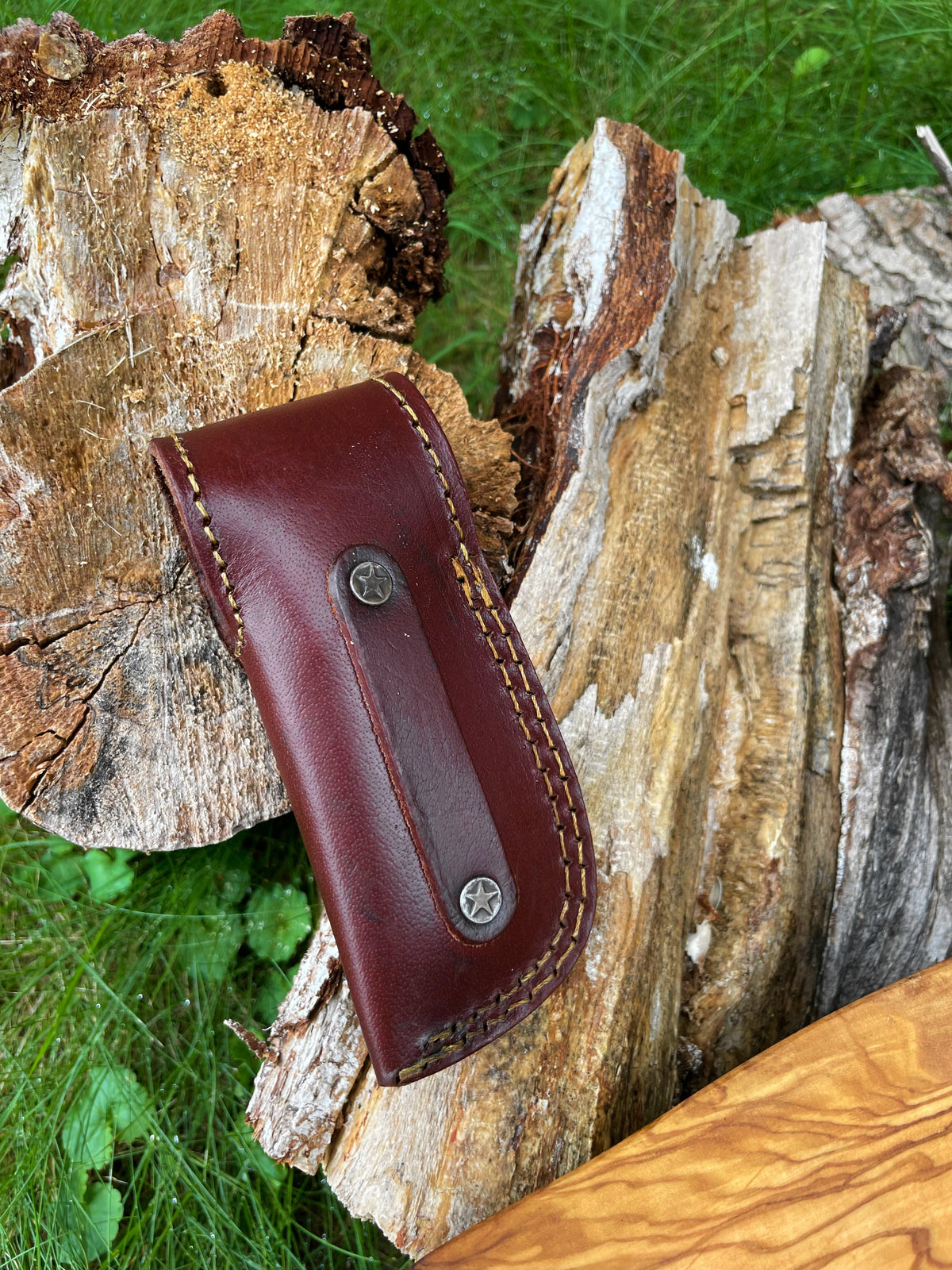 Damasucs pocket knife leather sheath burgundy with yellow stitching and star snaps Titan TF-015 on Tampa Home & Garden Store