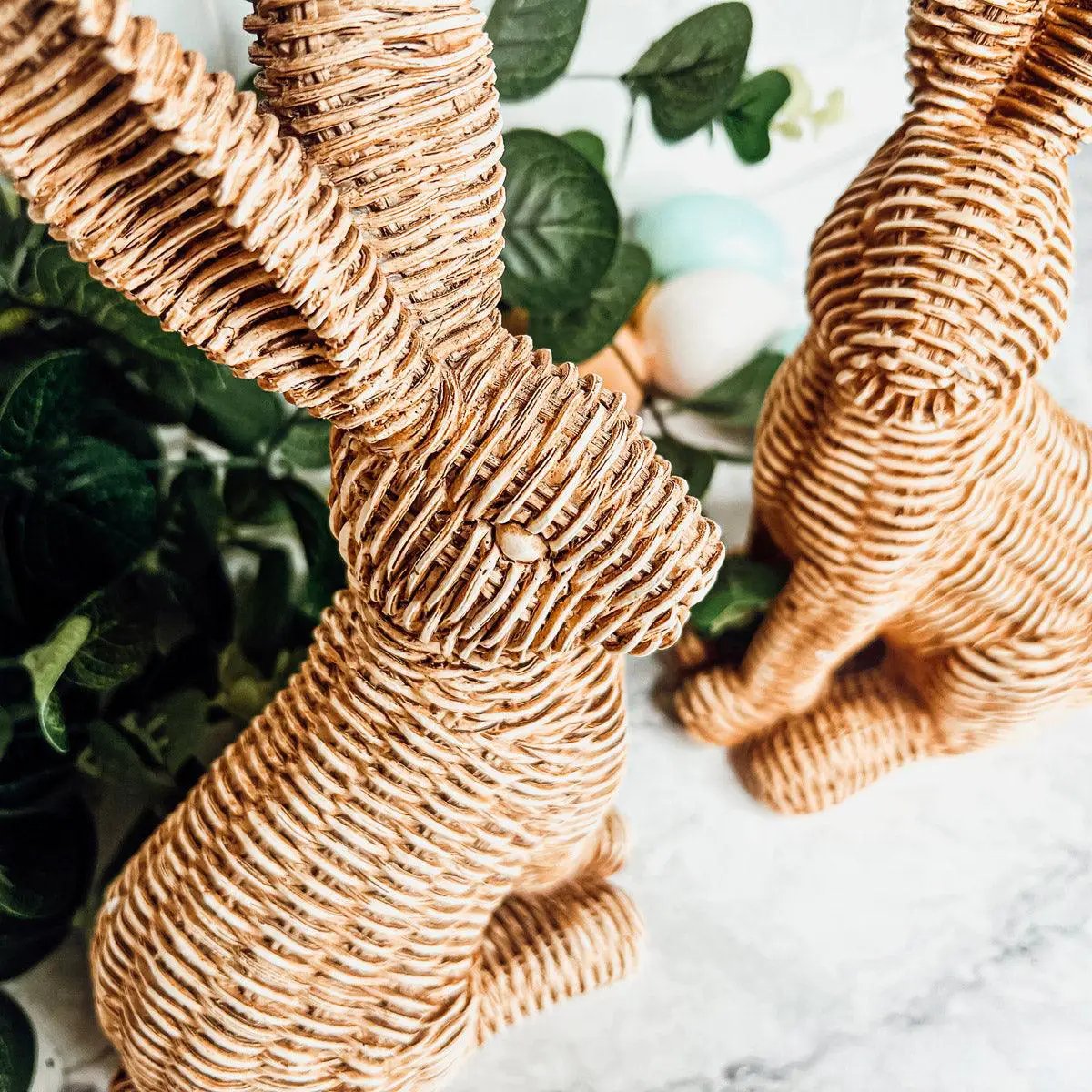 Resin Basket Weave Bunny Decor For Spring Tables