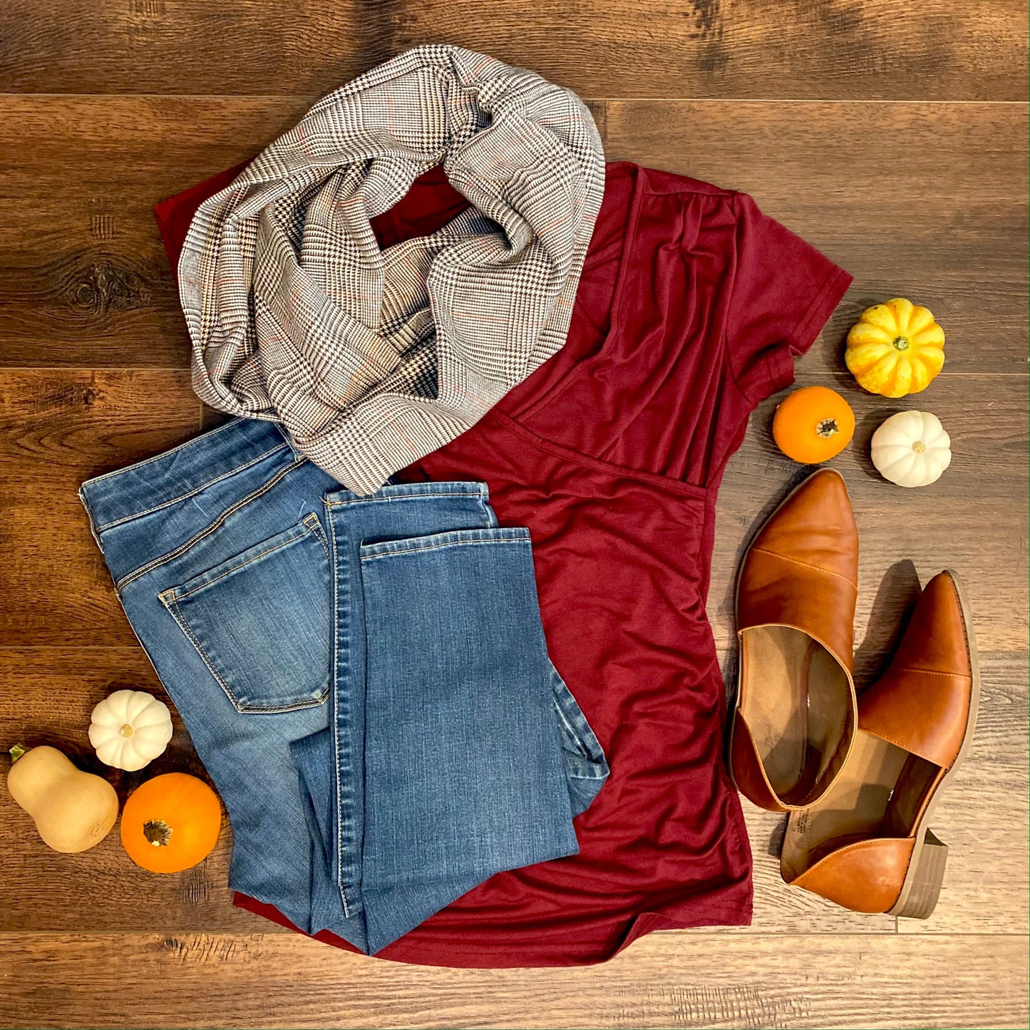 Écharpe infinie ou couverture en flanelle à carreaux Glen Check marron foncé et crème avec orange brûlé