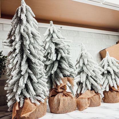 Sapins de Noël enneigés NOUVEAU