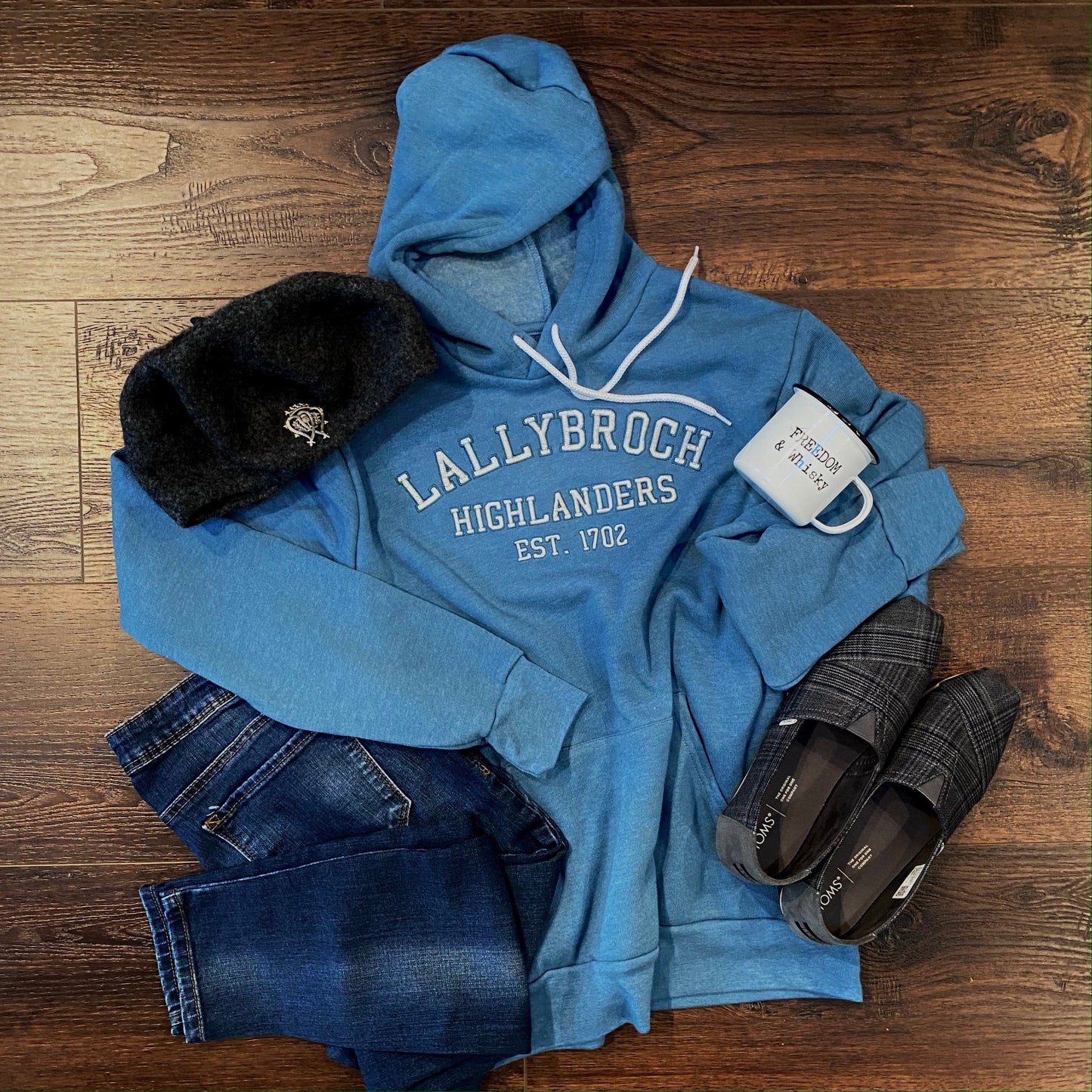 Sudadera unisex de polar suave con capucha y bordado de los Highlanders de Lallybroch - Inspiración de Outlander