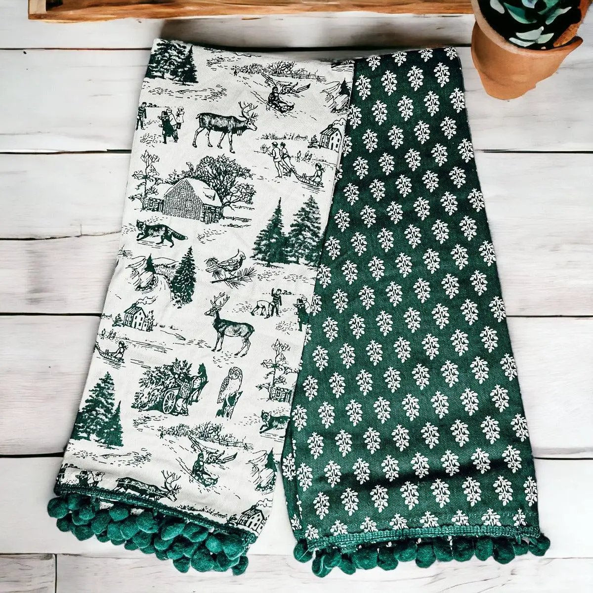 Forest Green Dish Towels Set of Two Christmas