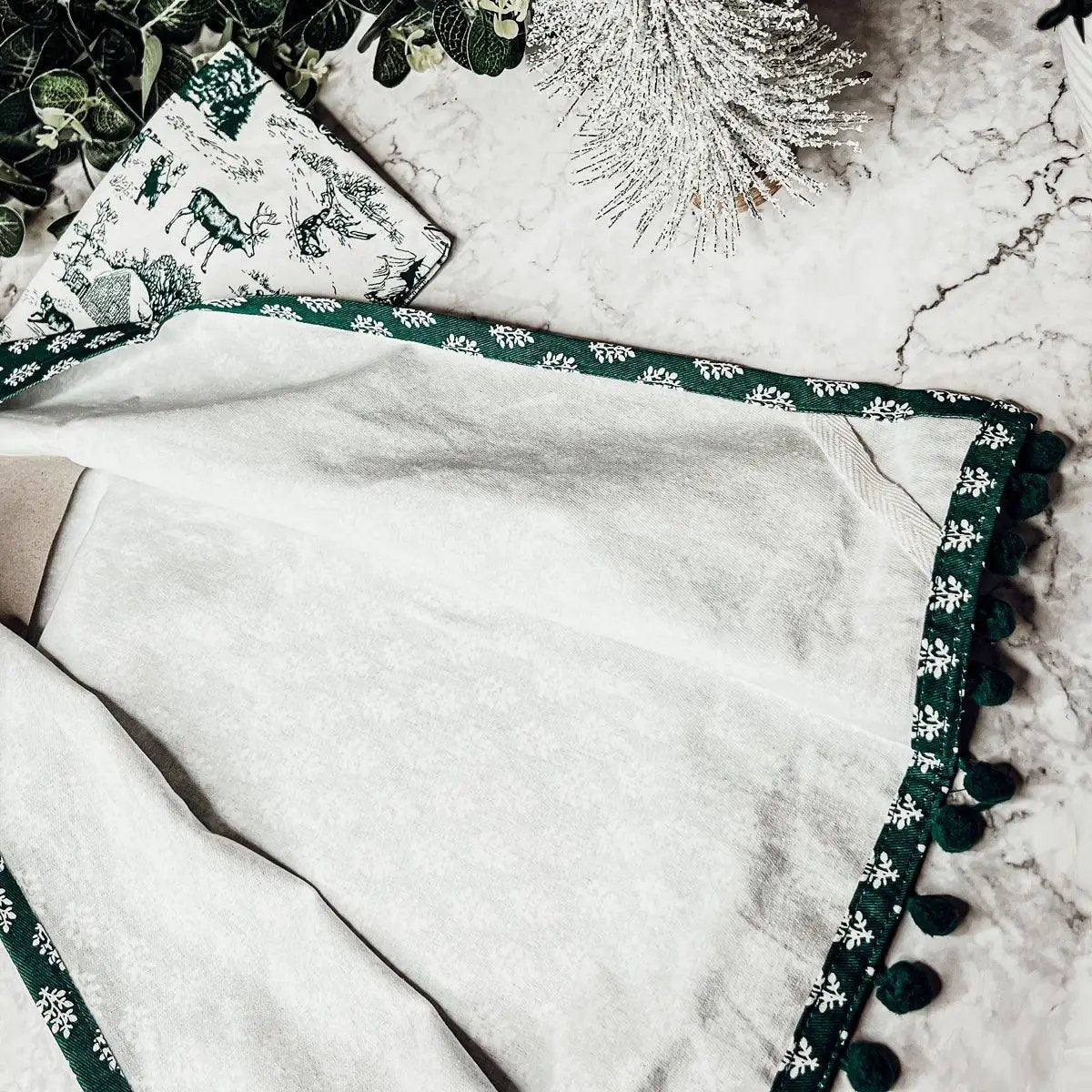 Forest Green Dish Towels Set of Two Christmas