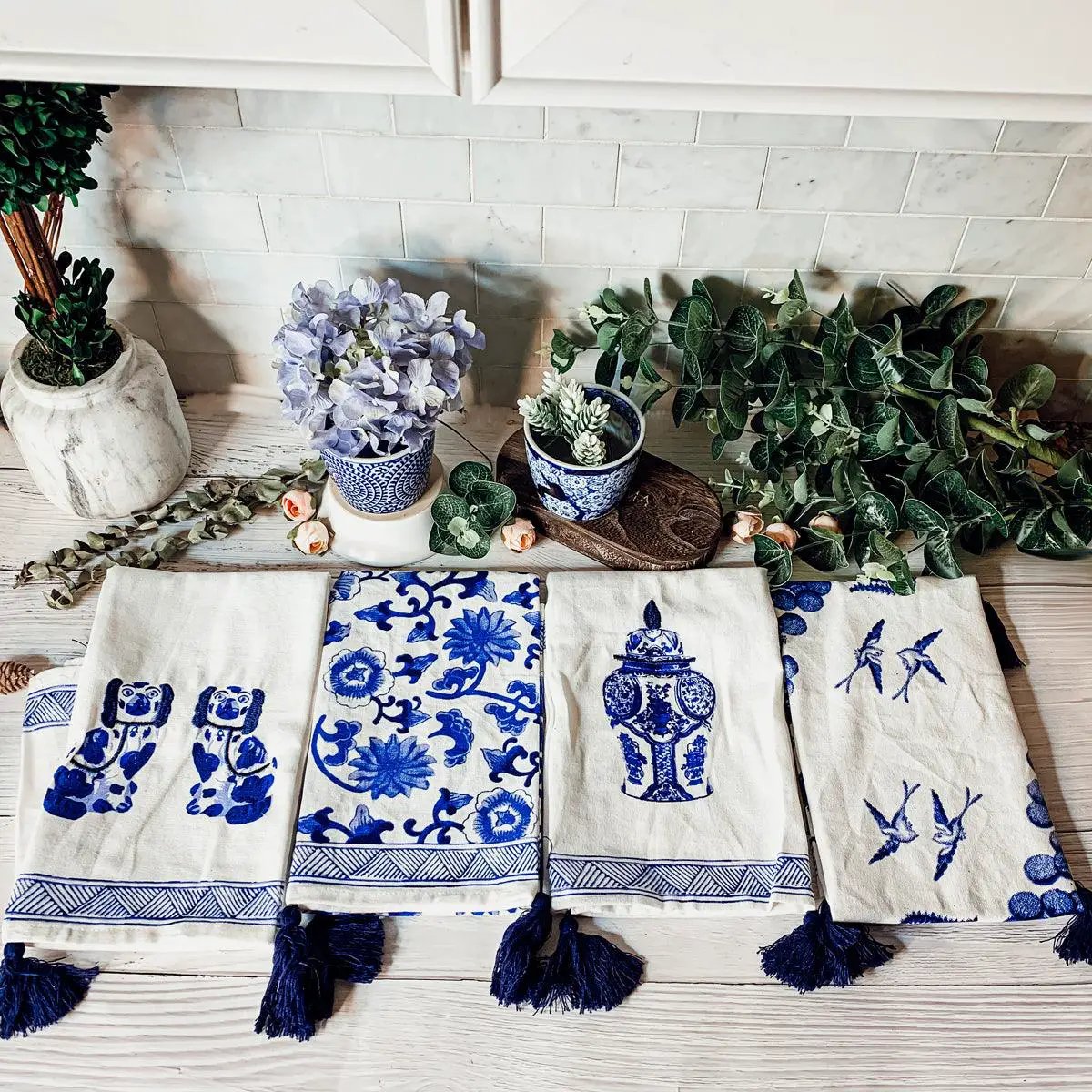Chinoiserie Tea Towels Embroidered Cotton Set