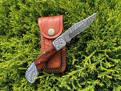 Pocket knife walnut wood handle with Damascus blade and leather sheath Titan International K on Tampa Home & Garden Store