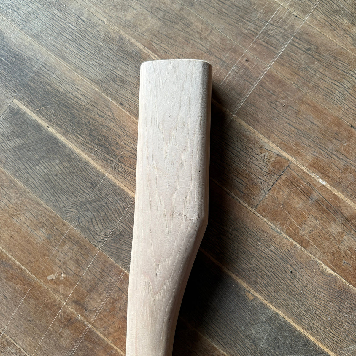 Whiskey River Premium Heritage 31RACER axe handle, natural wood, 31in on Tampa Home & Garden Store