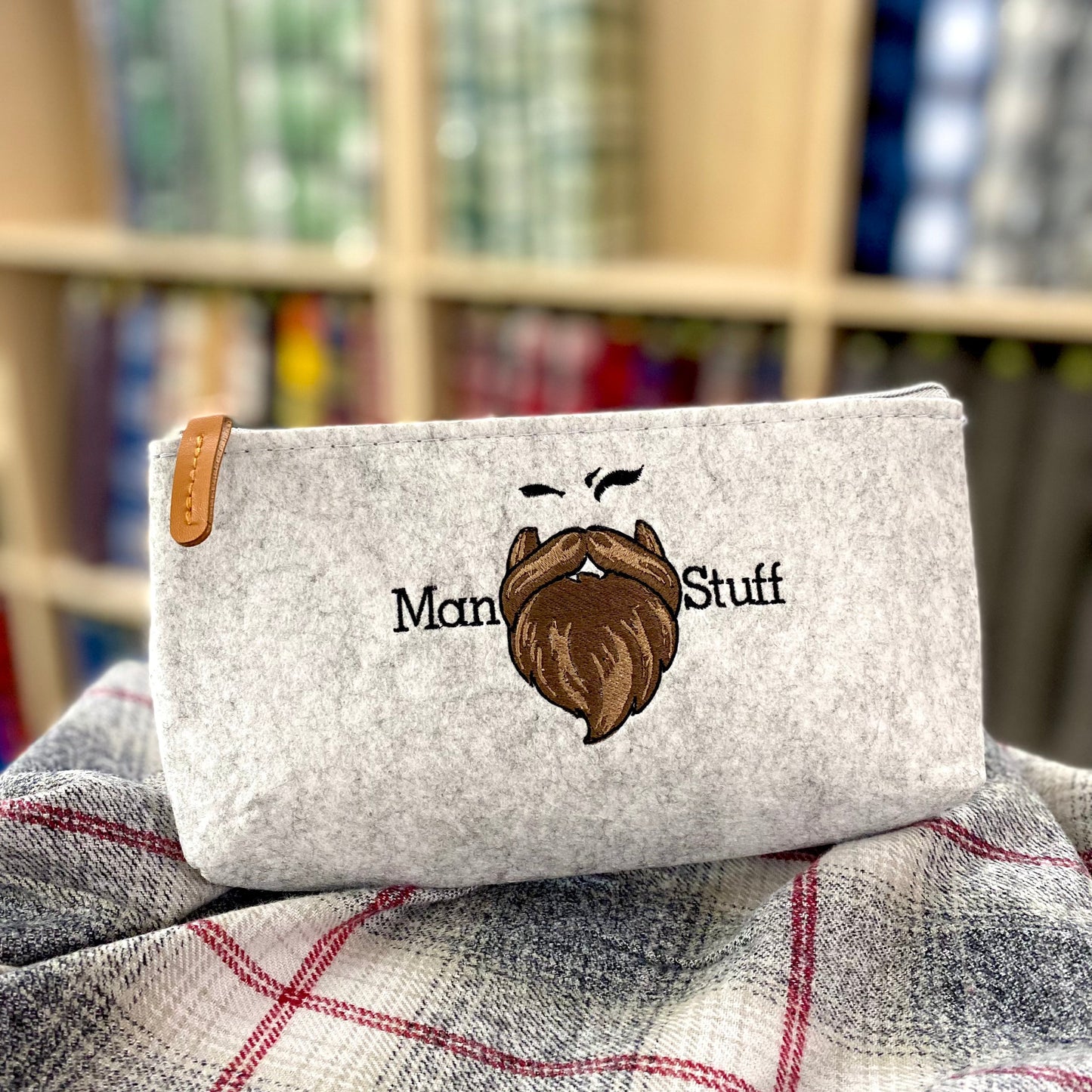 Bolsas bordadas para el cuidado personal de Beard Collection