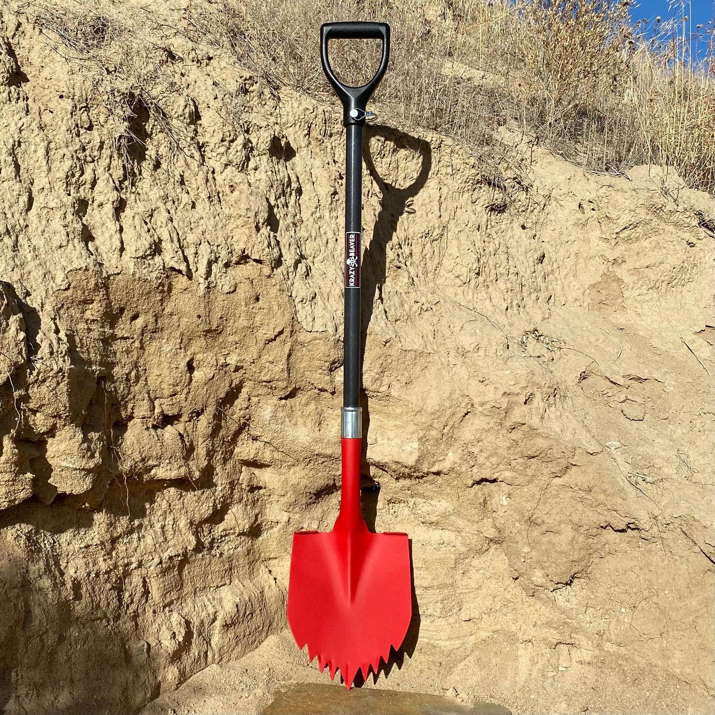 Krazy Beaver Shovel XL (Red Textured Head / Black Handle) - Tampa soil911.com