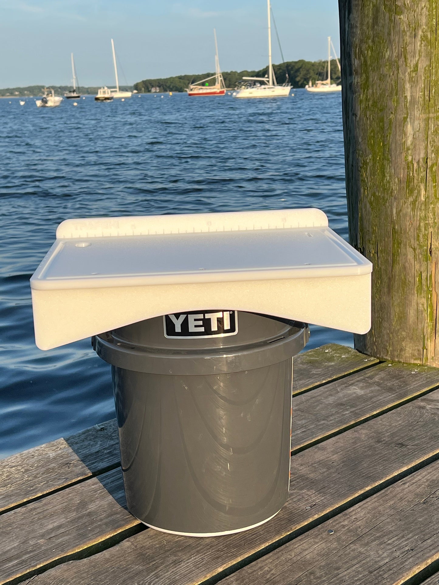 18" Fillet Table Top Cutting Board for 1 Bucket