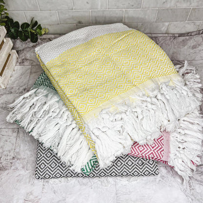 Haley Diamond Towel 200GSM Gia Roma beach towel four-pack with yellow diamond pattern and fringe on Tampa Home & Garden Store