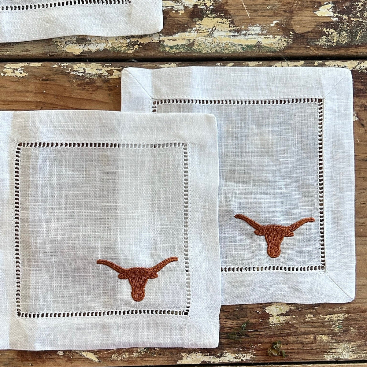 Texas Longhorns Embroidered Cocktail Napkins, white linen with brown longhorn, 2-pack on Tampa Home & Garden Store