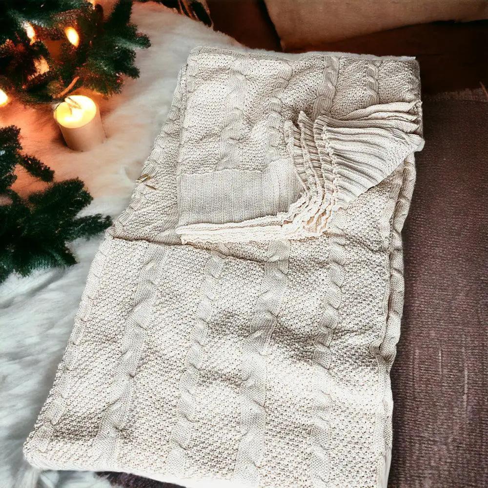 Cozy Ivory Cable Knit Throw Blanket for Home