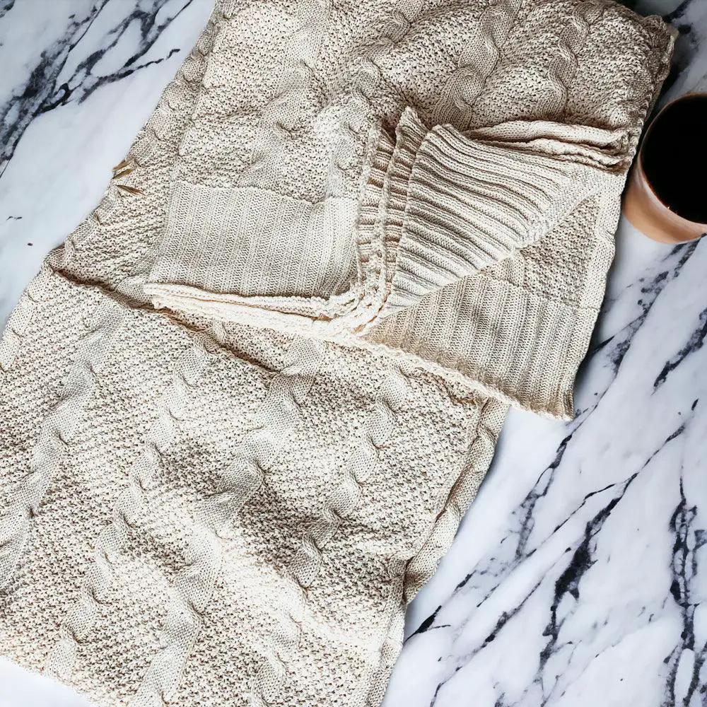 Cozy Ivory Cable Knit Throw Blanket for Home