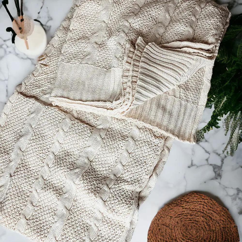Cozy Ivory Cable Knit Throw Blanket for Home