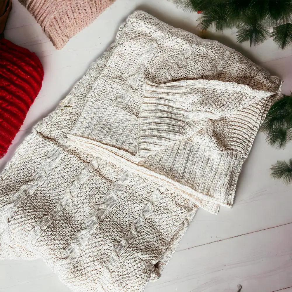 Cozy Ivory Cable Knit Throw Blanket for Home