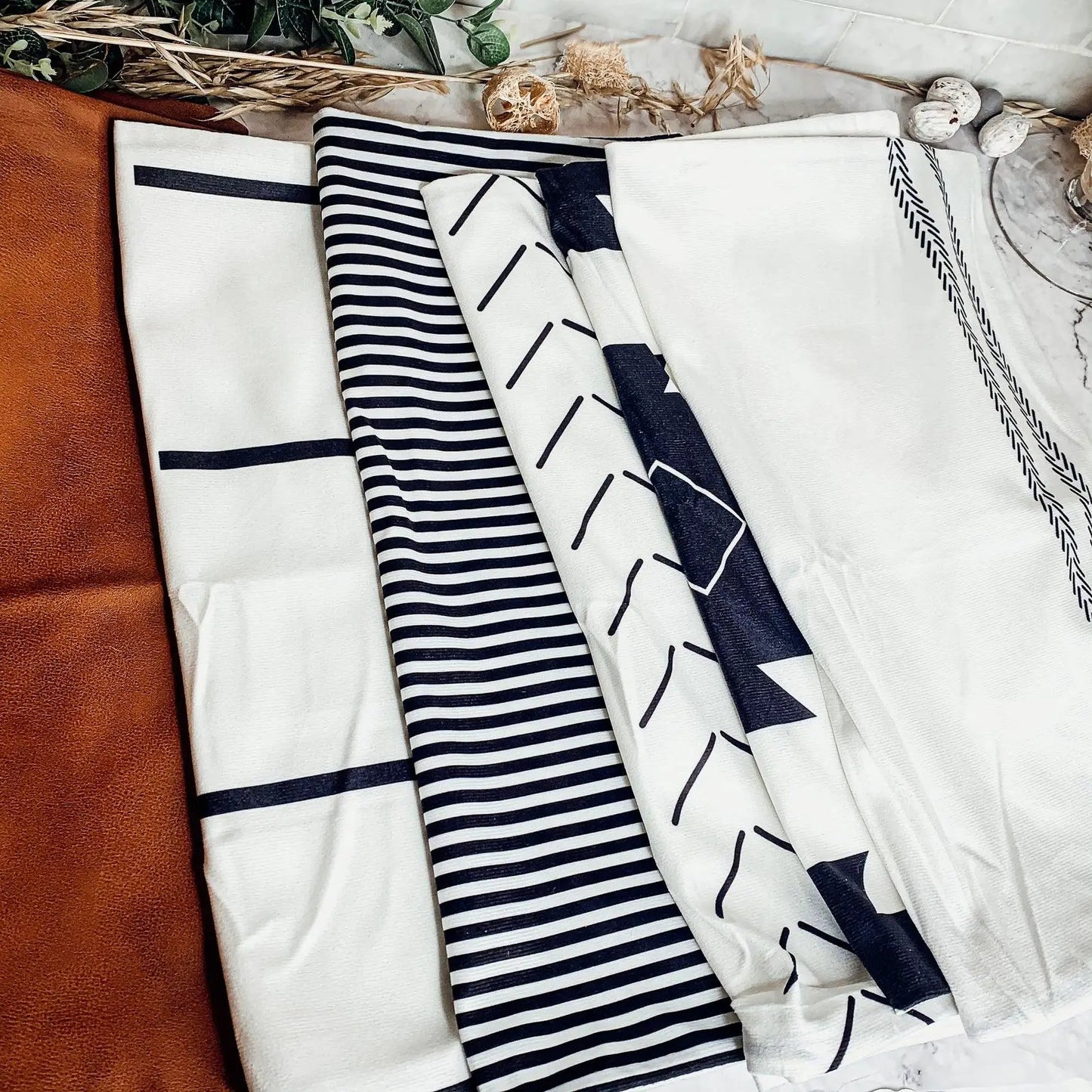 Amber and Farmhouse Pillow Set 18x18 Inches