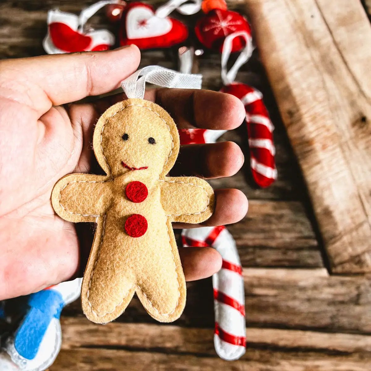 Felt Christmas Advent Calendar With Ornaments