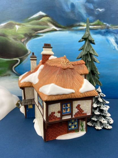 Illuminated Aldeburgh Music Box Shop. Celebrating Music. Christmas Village Porcelain House and Built-in Music Box. Dickens' Village Series. - Tampa Home & Garden Store