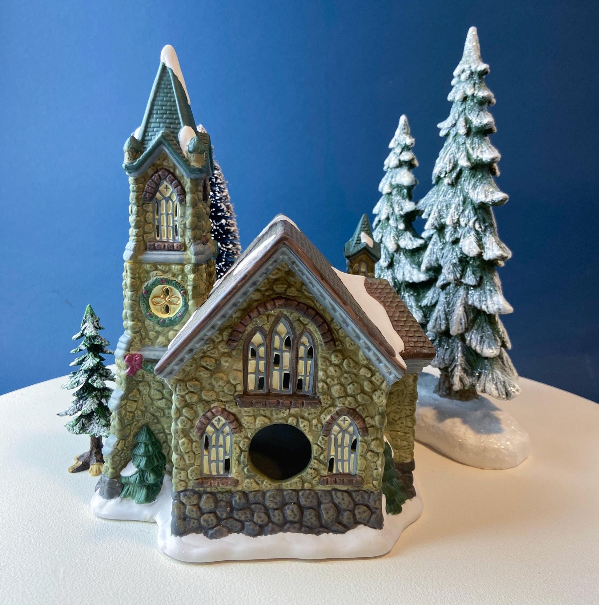 Illuminated Stoney Bridge Church by Santa's Workbench Collection. Victorian Series. Christmas Village Building. Porcelain Lighted House. - Tampa Home & Garden Store