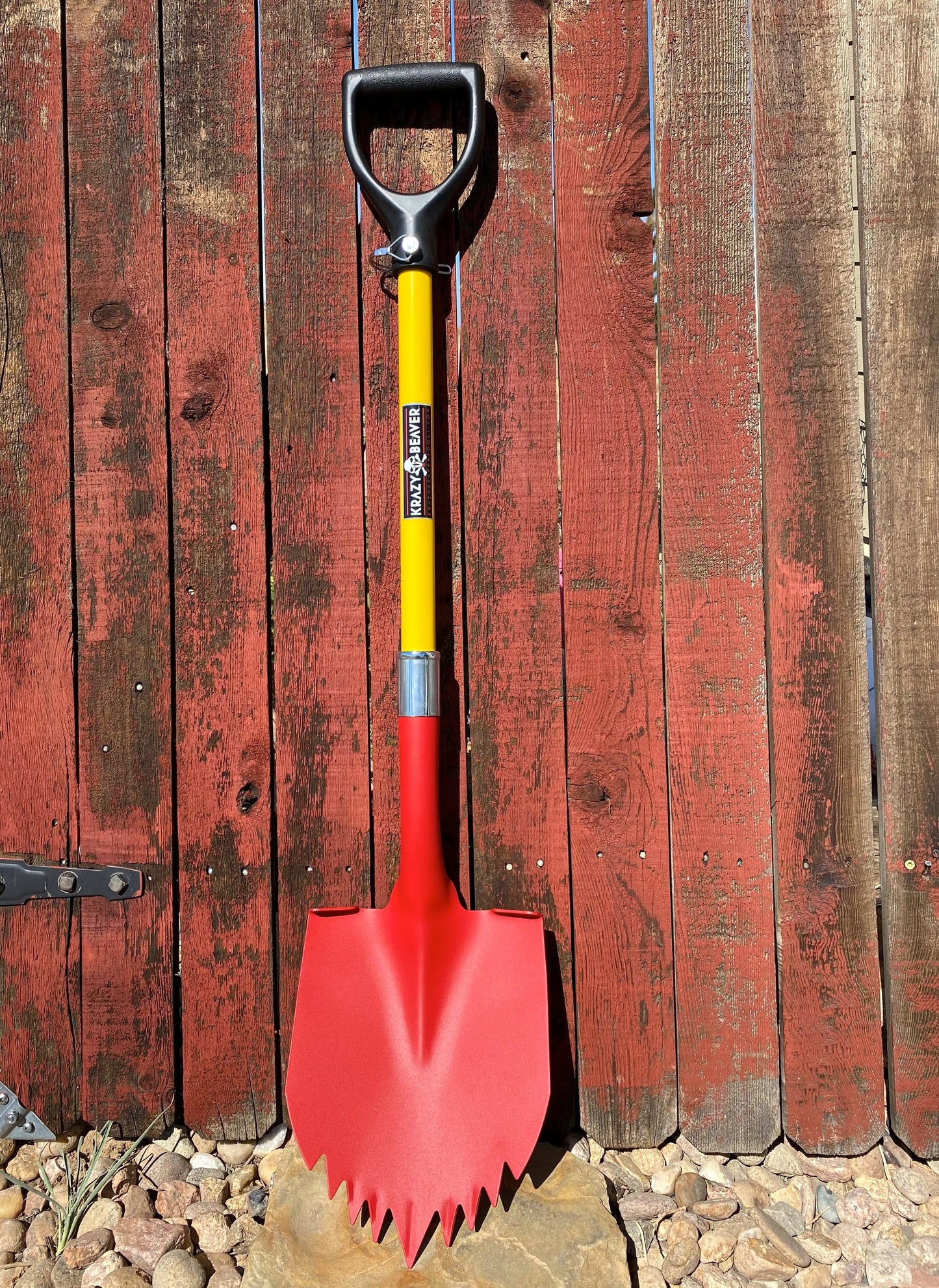 Krazy Beaver Shovel (Textured Red Head / Yellow Handle 45637) - Tampa soil911.com