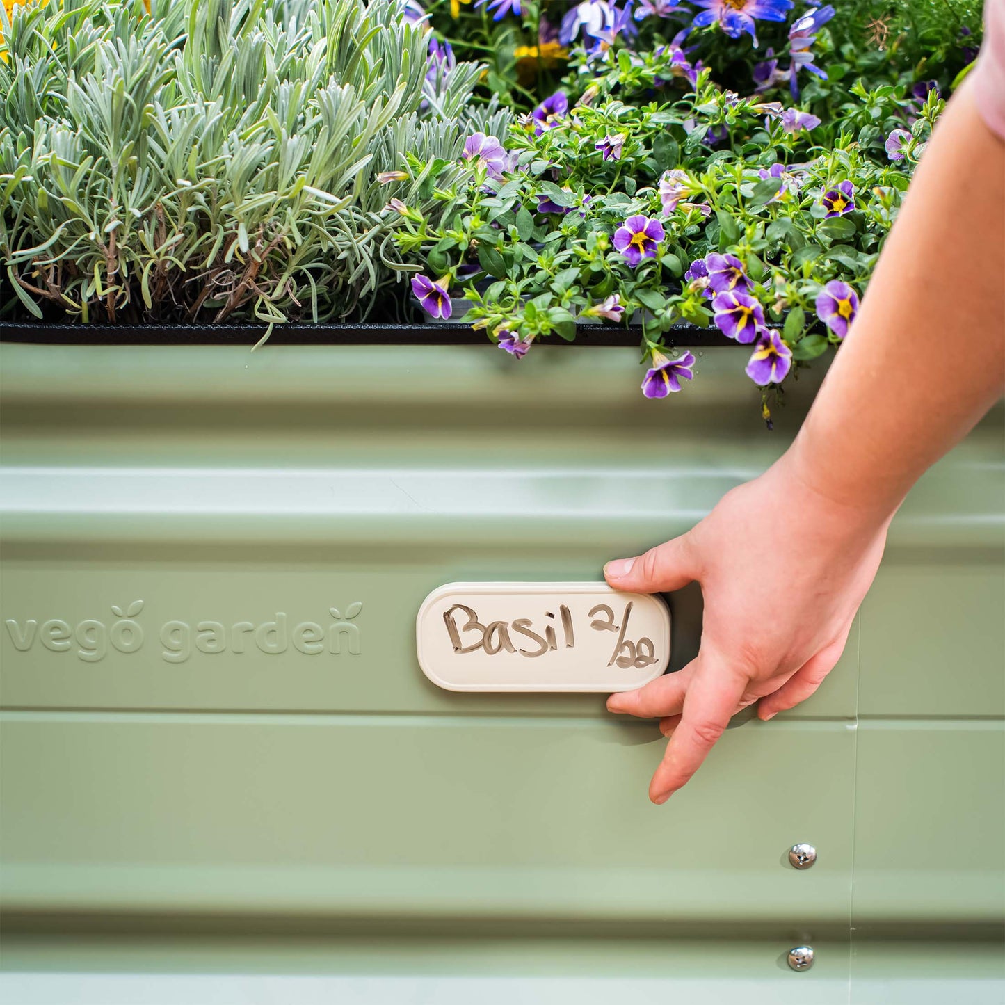 17" Tall Novel Raised Garden Bed Jumbo 10 in 1 Modular Metal