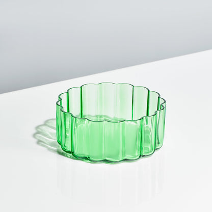 Elegant Set Of Two Clear Glass Flower Bowls