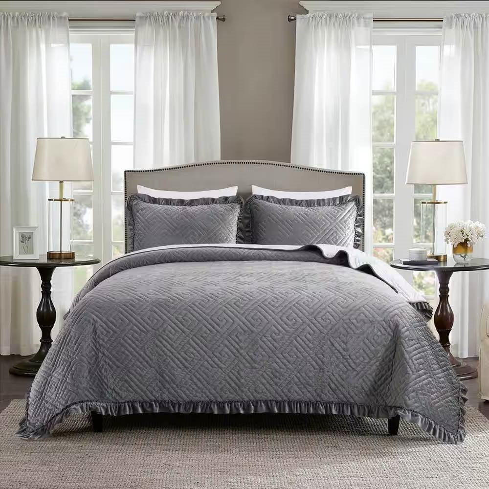 King Gray Charcoal Velvet Microfiber Polyester Reversible 3-Piece Quilt Set - Tampa Home & Garden Store