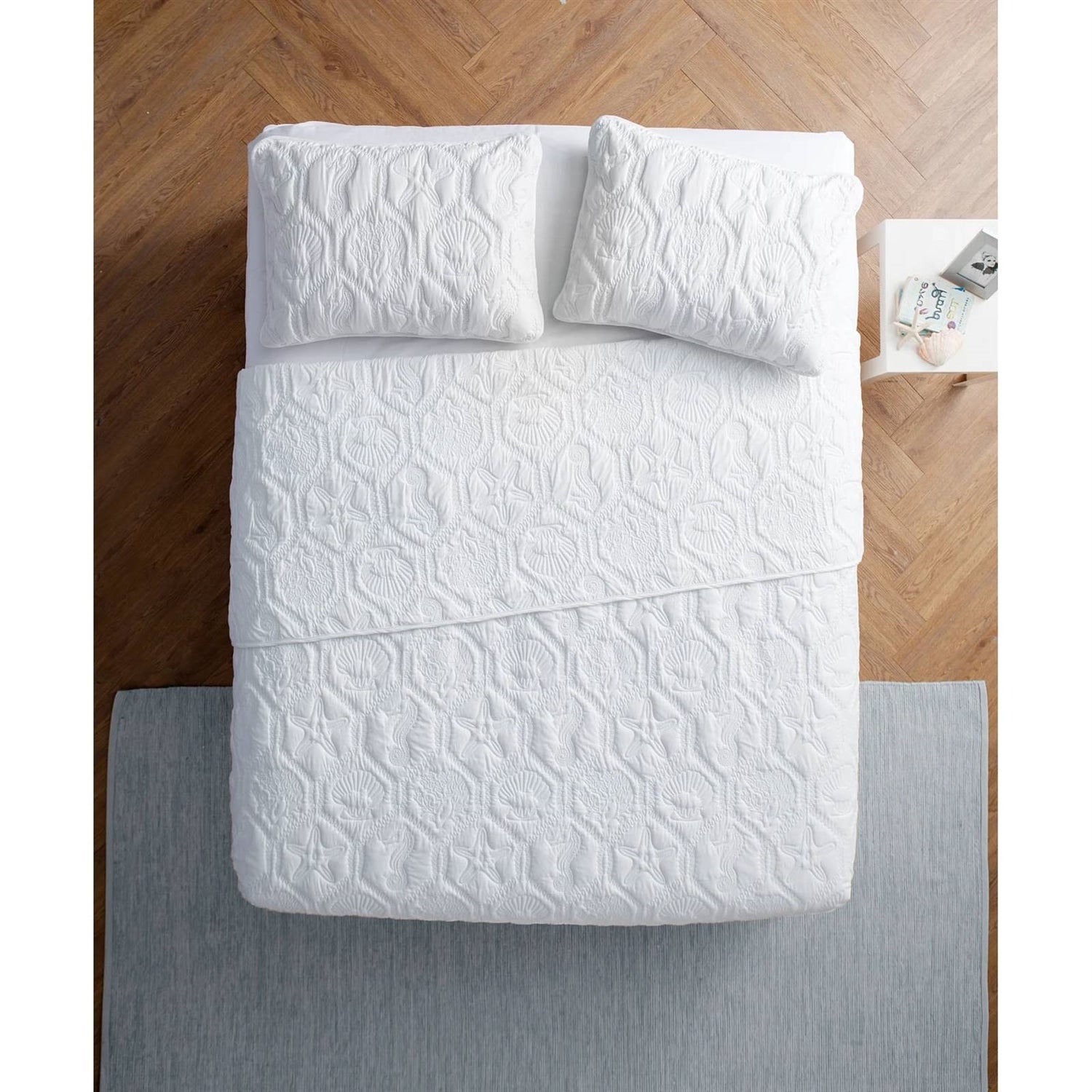 King size Coastal Beach Seashells Starfish Sea Horse White 3-Piece Quilt Set - Tampa Home & Garden Store