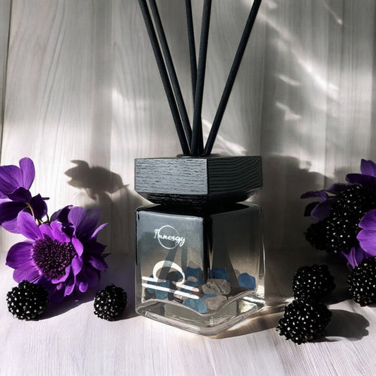 Diffuseur d'huiles essentielles à bâtonnets Libra Zodiac, parfum mûre et safran, 100 ml