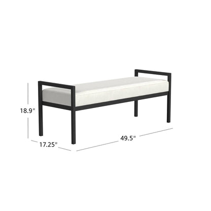 Banco de cama industrial moderno con estructura de metal negro y cojín tapizado crema