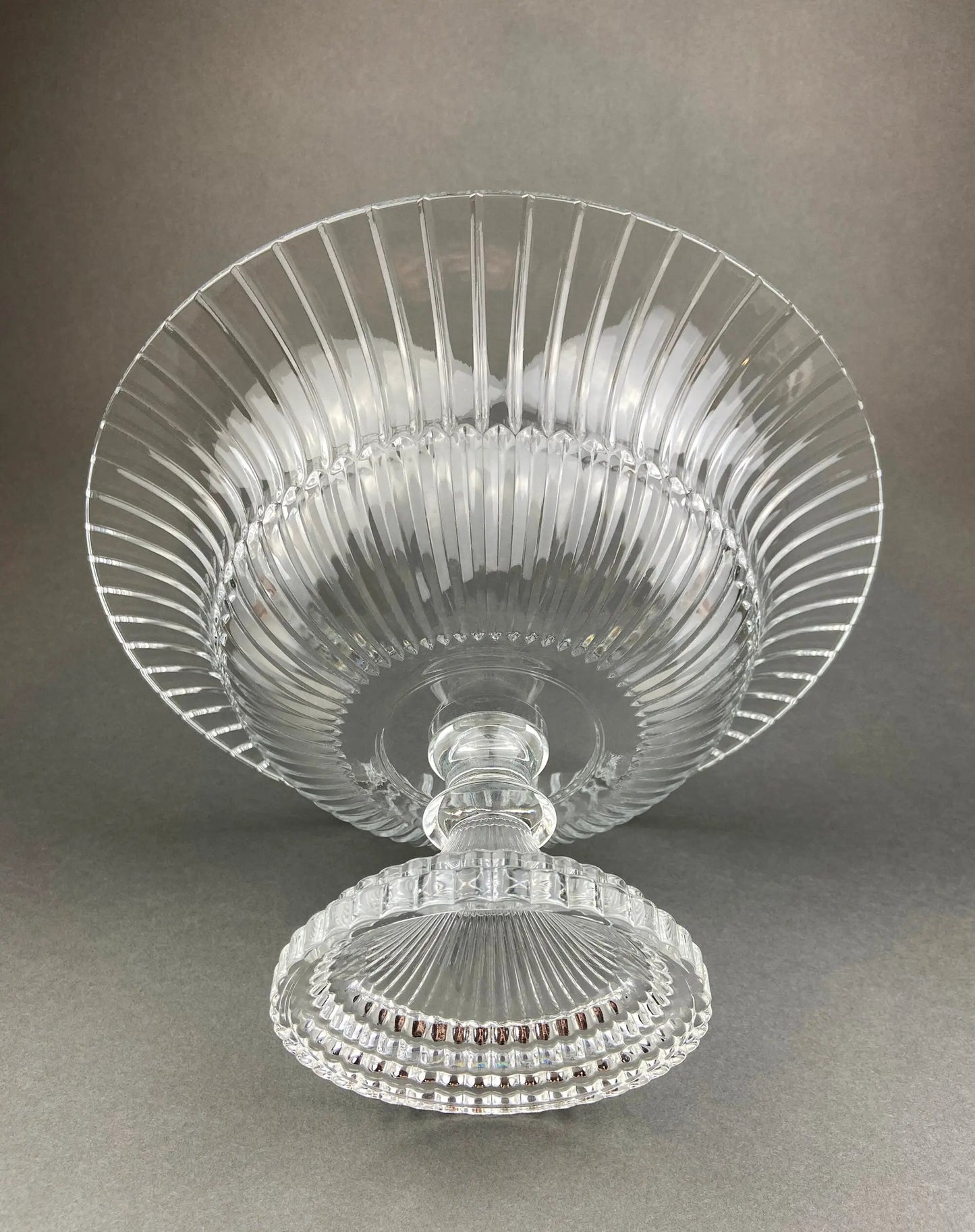 Large Crystal Footed Bowl. Clear Cut Crystal Centerpiece Serving Dish. Most Likely Waterford. Fine Dining. Elegant Fruit Bowl. - Tampa Home & Garden Store