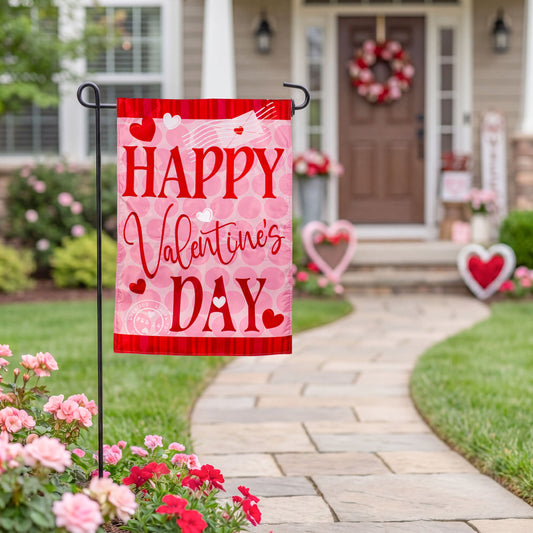 Bandera de jardín con apliques de corazones para el Día de San Valentín