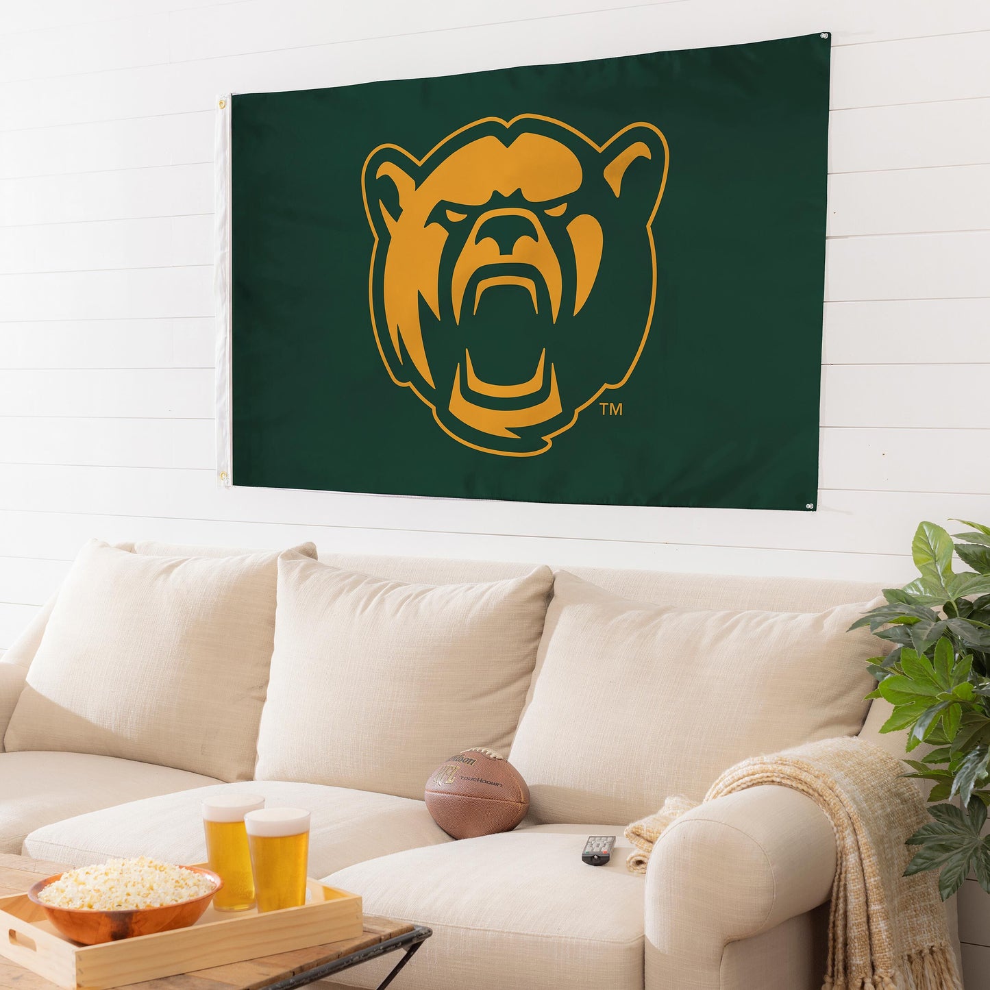 Baylor University single-sided estate flag 3x5 on green with gold bear logo, 2 grommets on Tampa Home & Garden Store