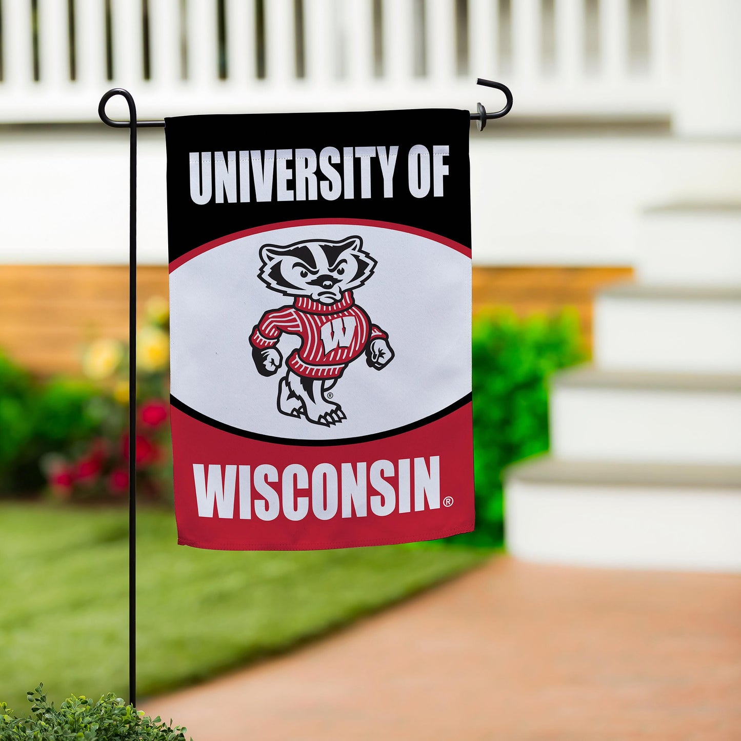 Bandera de gamuza de la Universidad de Wisconsin-Madison, GDN