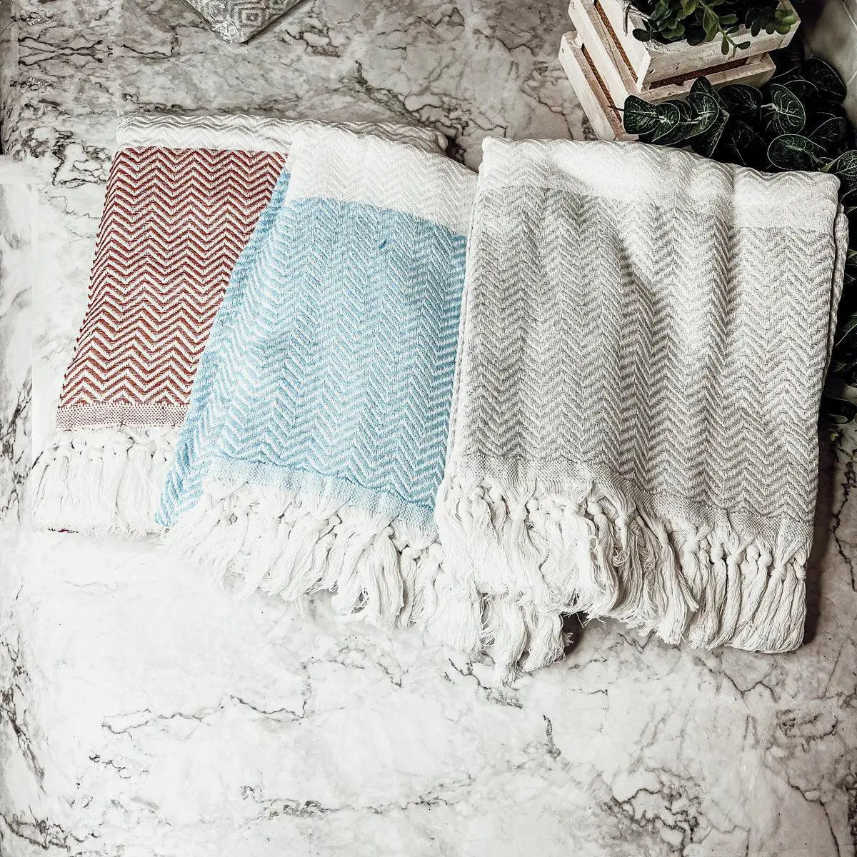 Chevron Towel 200 GSM Turkish Cotton Oversized