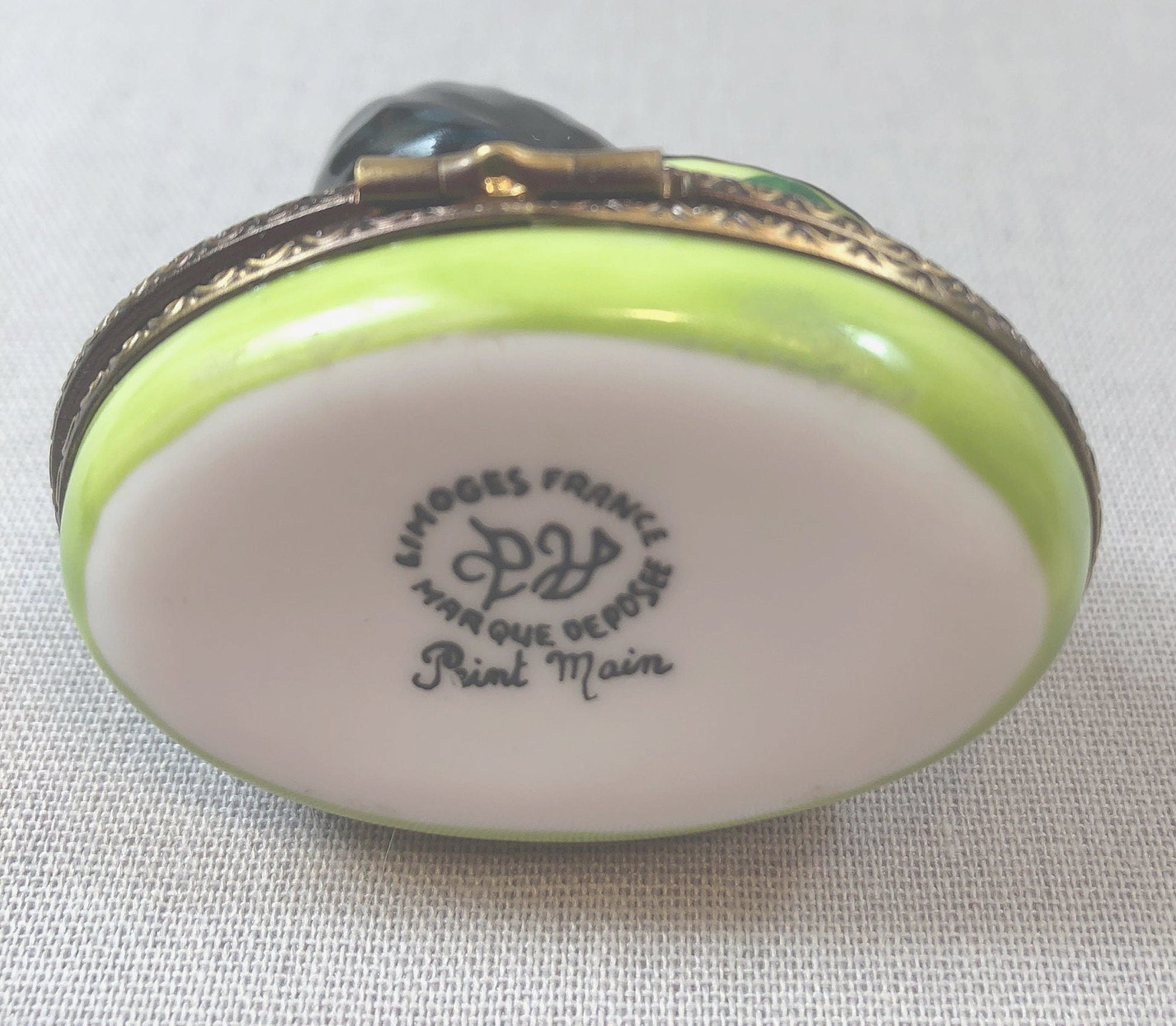 Limoges Box with Bird on Lid. Collectible Porcelain and Brass  Item Made in France. - Tampa Home & Garden Store
