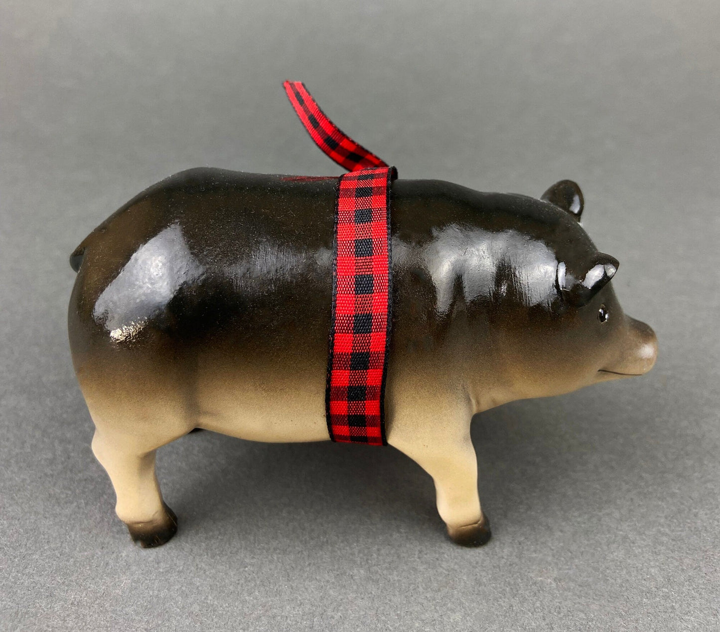 Luck Pigs Figurines.  New Year Gift of Cute Piggy with Bow for Good Luck/Year.  Gift for Pig Lovers/Collectors. - Tampa Home & Garden Store