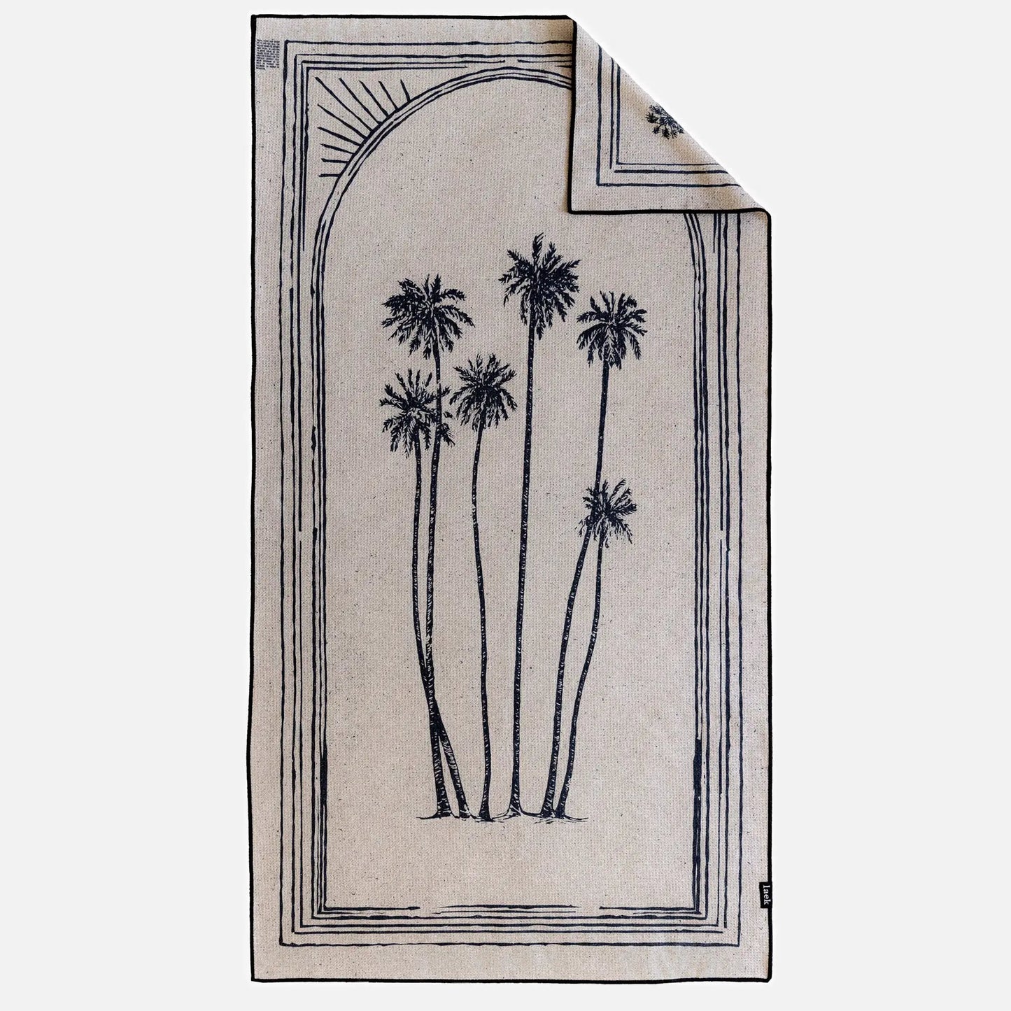 Oversized Palm Beach Towel with Vintage Design