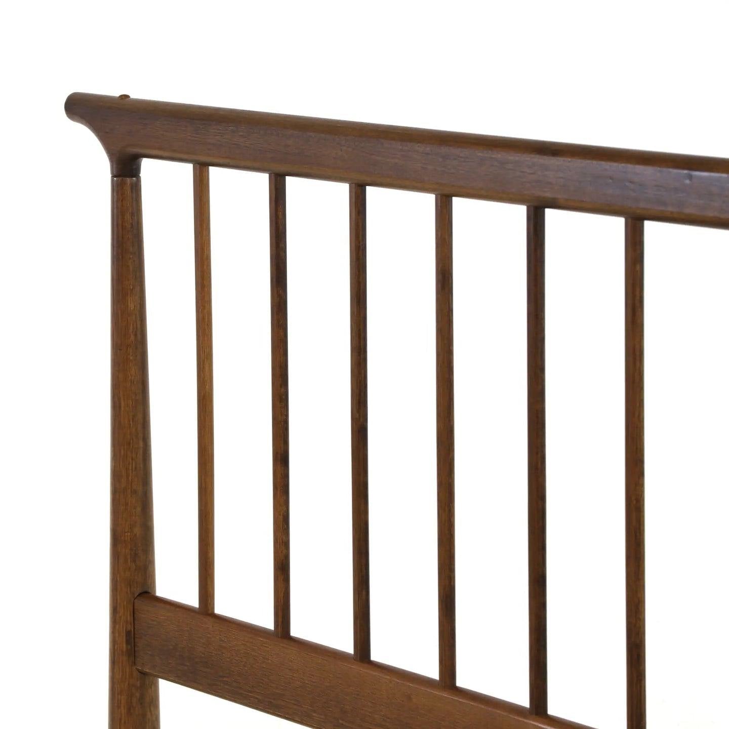 Base de cama de plataforma de madera maciza tamaño Queen de mediados de siglo con cabecero en nogal