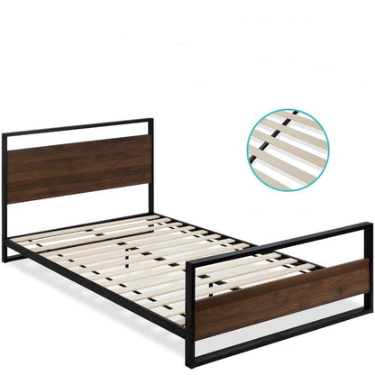 Cama de plataforma de metal y madera de perfil bajo tamaño Queen estilo casa de campo moderna